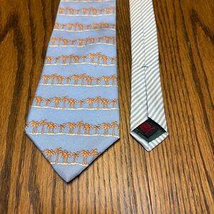 Vintage Tommy Hilfiger Palm Trees Men’s Necktie Tie Made in USA 100% Silk Blue